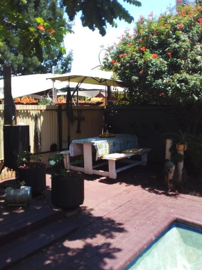 Africas Eden Guesthouse Mookgophong Kültér fotó