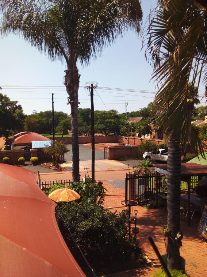 Africas Eden Guesthouse Mookgophong Kültér fotó
