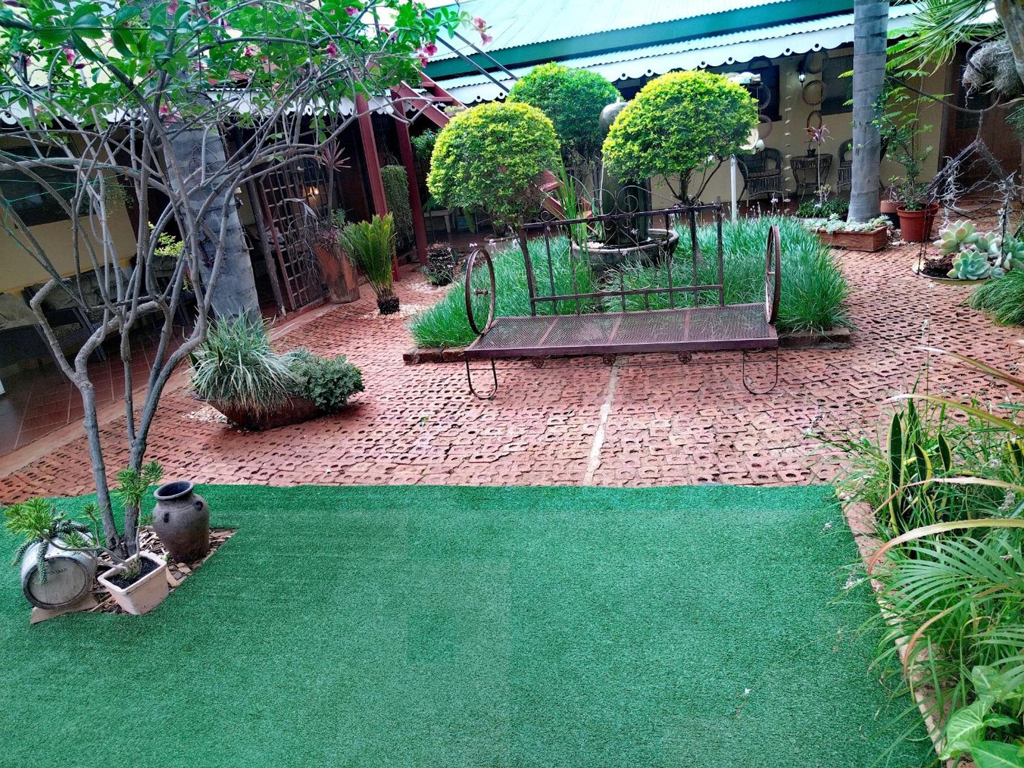 Africas Eden Guesthouse Mookgophong Kültér fotó