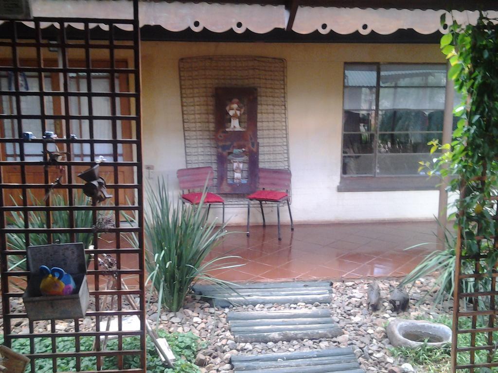 Africas Eden Guesthouse Mookgophong Kültér fotó